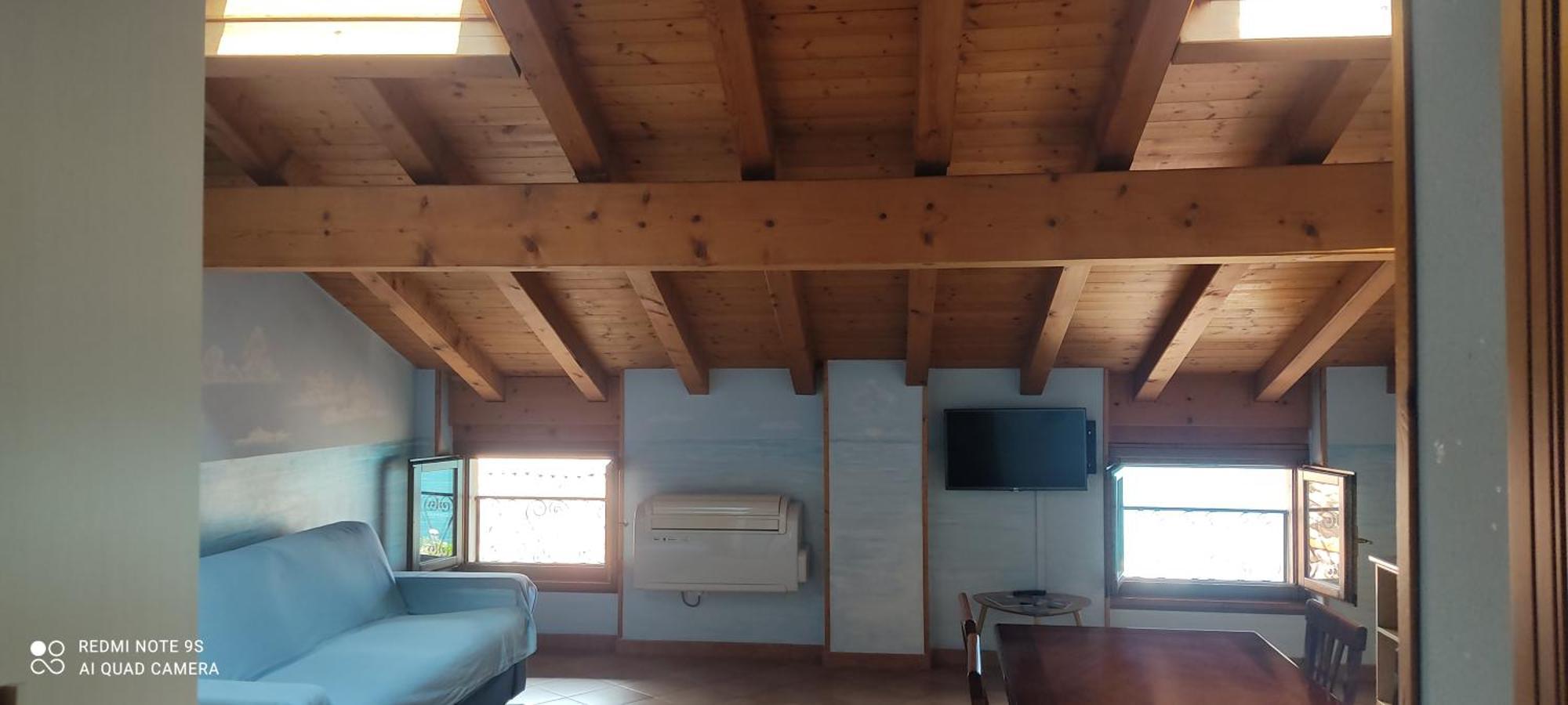 Mansarda Ariel Apartment Limone sul Garda Exterior photo