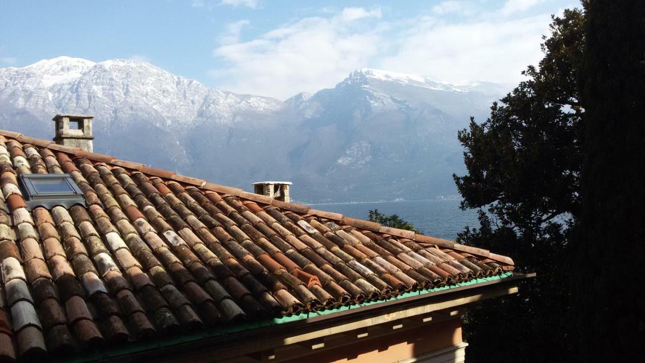 Mansarda Ariel Apartment Limone sul Garda Exterior photo